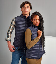 2786_Ws-and-Ms-Tribe-Fineline-Padded-Gilet_TS19F__TS019_LS03_2021