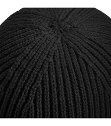 Beechfield_Engineered-Knit-Ribbed-Beanie_B380_Black-engineered-knit