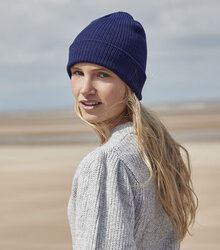 Beechfield_Organic-Cotton-Fine-Knit-Beanie_B51N_oxford-navy_lifestyle_0130