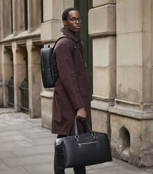 Quadra_Tailored-Luxe-Weekender_QD778_black_qd774_black_lifestyle_0609