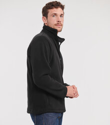 Russell_Full-Zip-Outdoor-Fleece_870M_0R870M036_Model_side