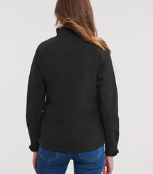 Russell_Ladies-Bionic-Softshell-Jacket_410F_0R410F036_Model_back