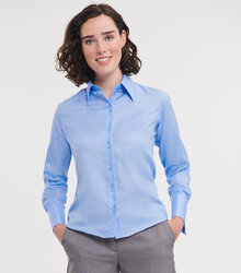 Russell_Ladies-Long-Sleeve-Ultimate-Non-Iron-Shirt_956F_0R956F0BZ_Model_front