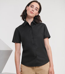 Russell_Ladies-Short-Sleeve-Easy-Care-Oxford-Shirt_933F_0R933F036_Model_front