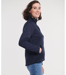 Russell_Ladies-Smart-Soft-Shell-Jacket_040F_0R040F0FN_Model_side
