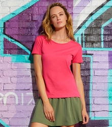 SS_TW043_Inspire_T_women_fuchsia2_CROP