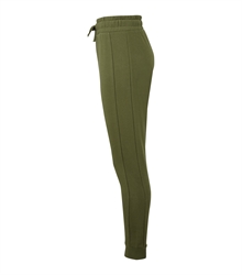 TR055_Olive_Side